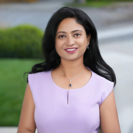 Debut and Dialogue : Amrit Kallar's Gilded Spirits
